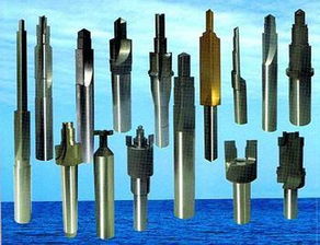 刀具材料進入硬質(zhì)合金時代